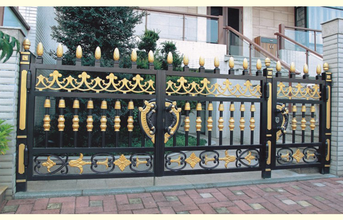 铁艺大门B20121(图1)